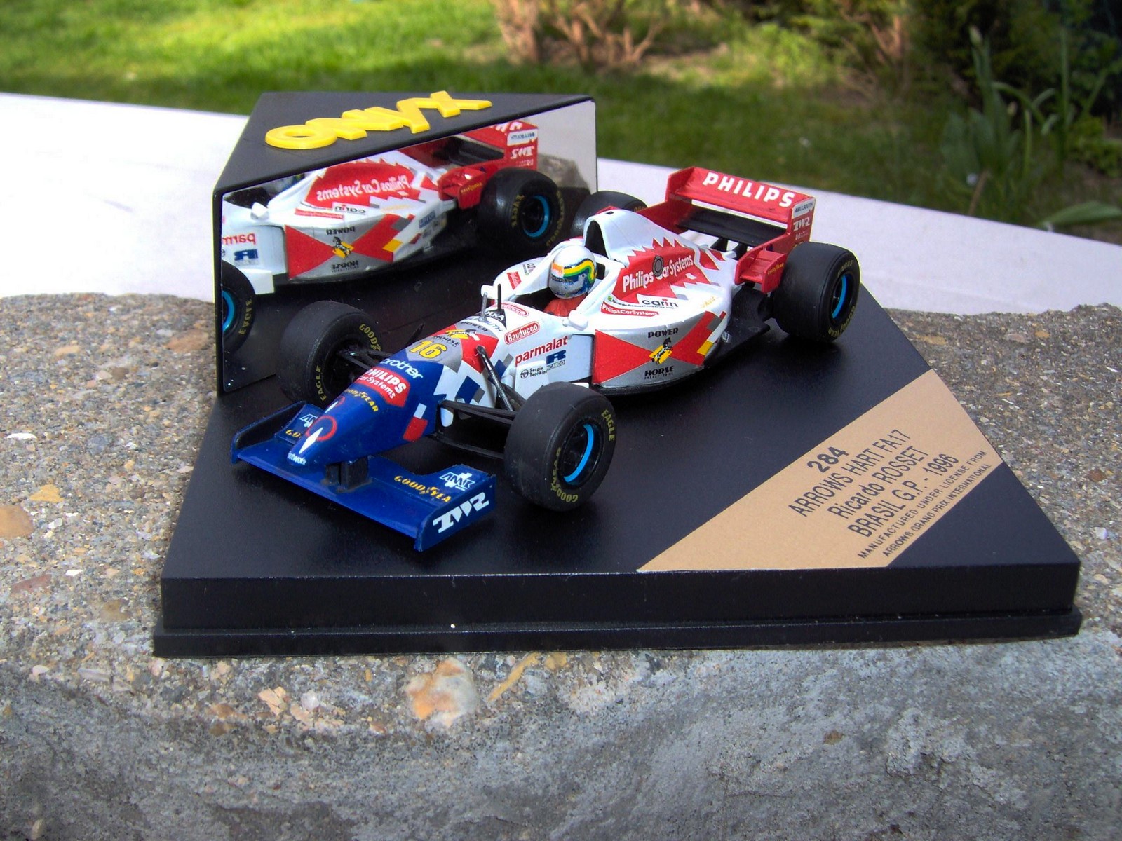 Onyx 284 Arrows FA17