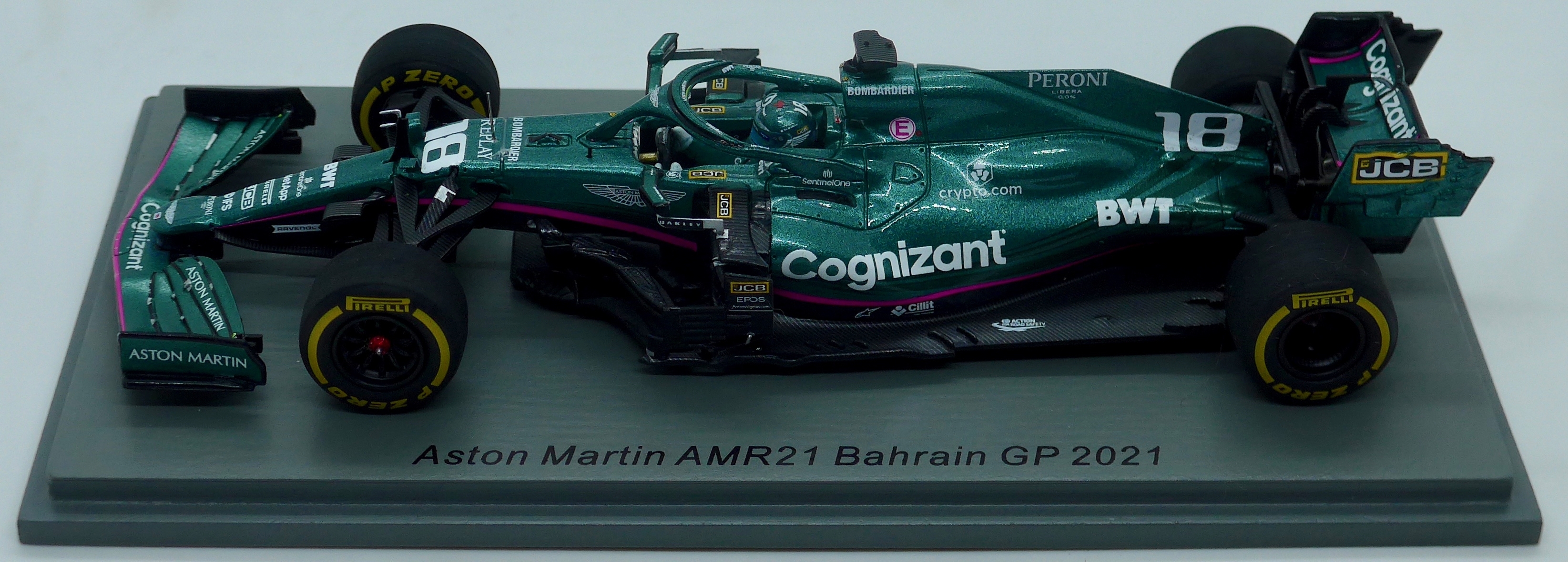 Spark S7673 Aston Martin AMR21